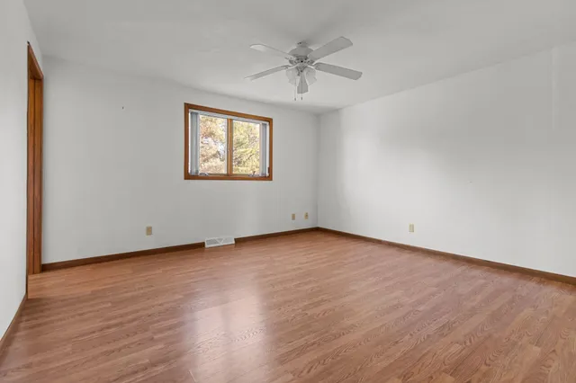 $475,000 | 634 East Walnut Place, Sturgeon Bay, WI 54235