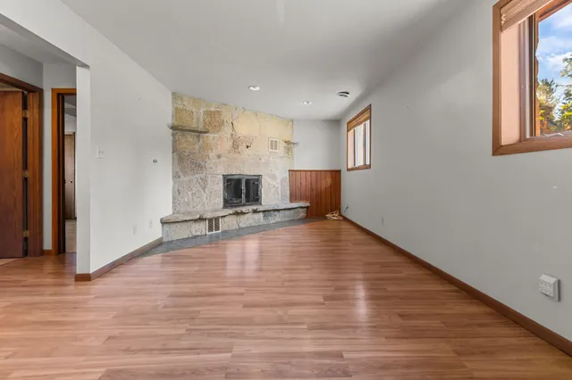 $475,000 | 634 East Walnut Place, Sturgeon Bay, WI 54235