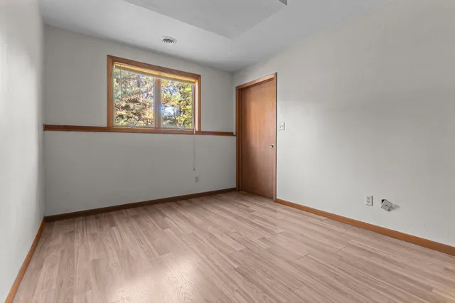 $475,000 | 634 East Walnut Place, Sturgeon Bay, WI 54235