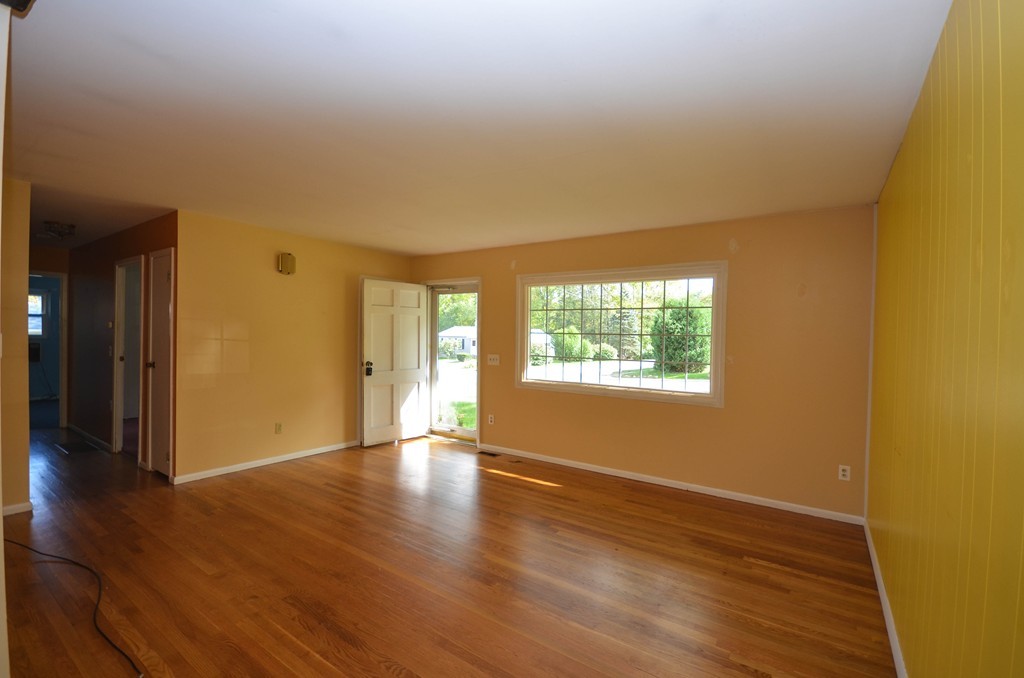 637 Benson Road Northbridge, MA 01588 - Photo 10 of 19 Gallery Image 10