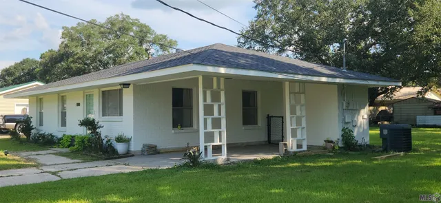 $124,990 | 4204 Sarah Street, New Iberia, LA 70563