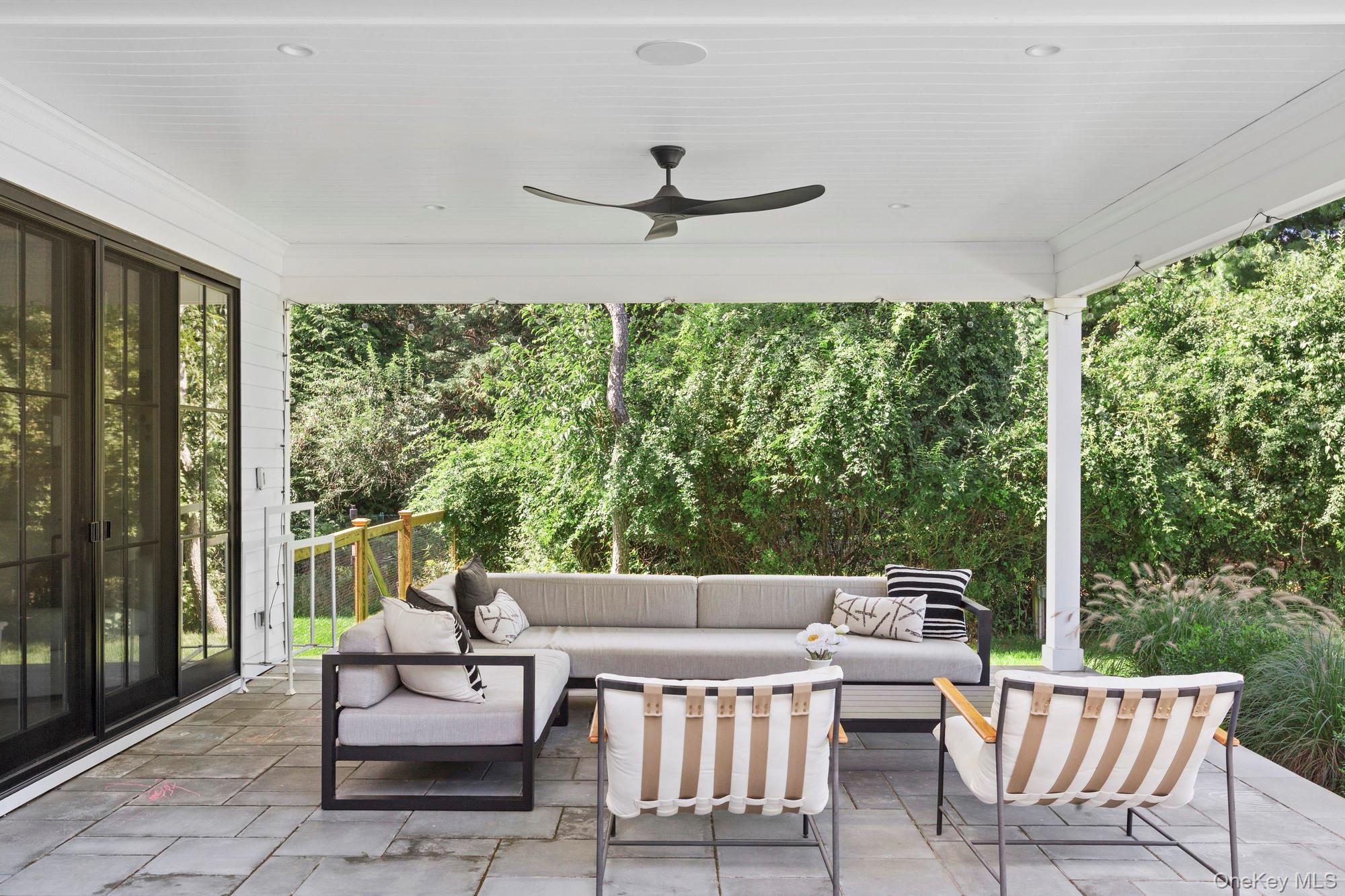 8 Sweetgrass Road Westhampton, NY 11977 - Photo 21 of 22 Gallery Image 21