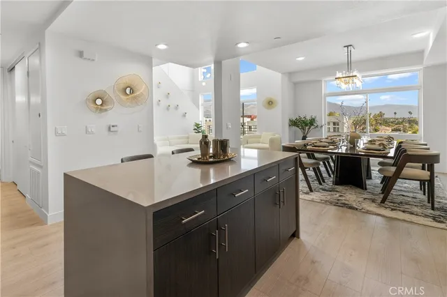 $1,400,000 | 168 South Monterey Street, Unit 512, Alhambra, CA 91801