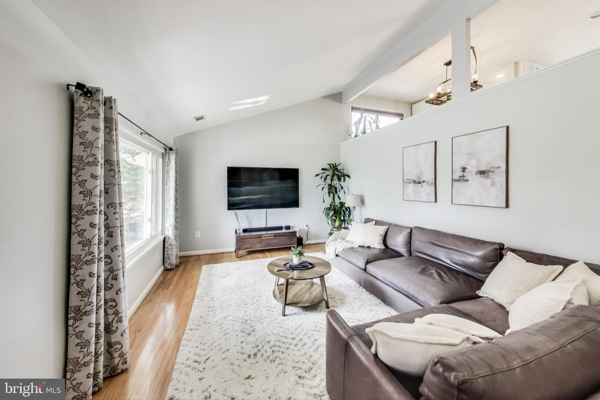 4400 Flintstone Road Alexandria, VA 22306 - Photo 11 of 39 Light-Filled Living Room