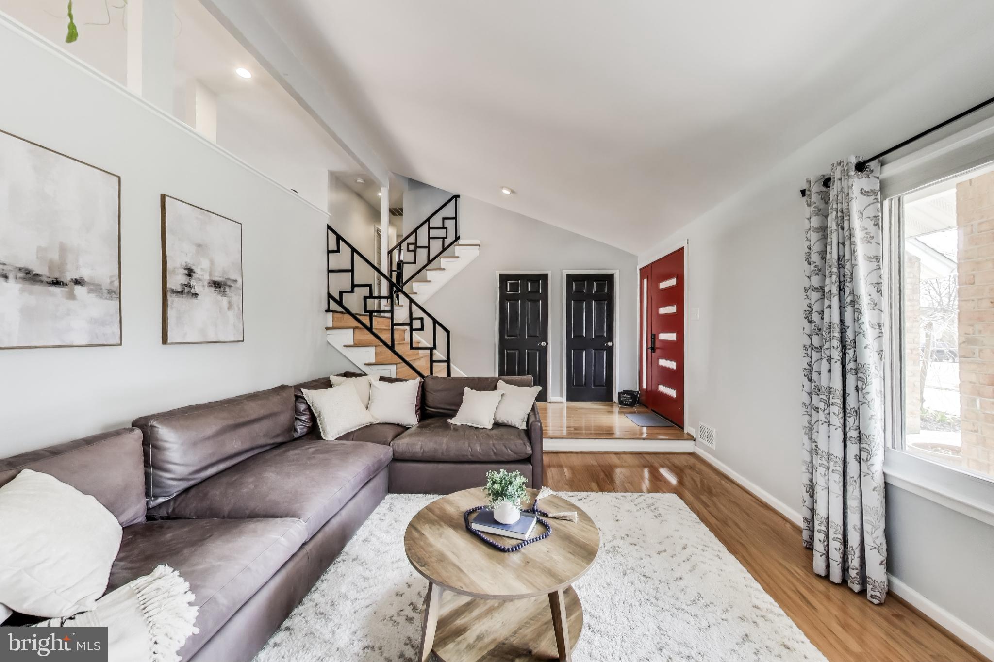 4400 Flintstone Road Alexandria, VA 22306 - Photo 13 of 39 Light-Filled Living Room