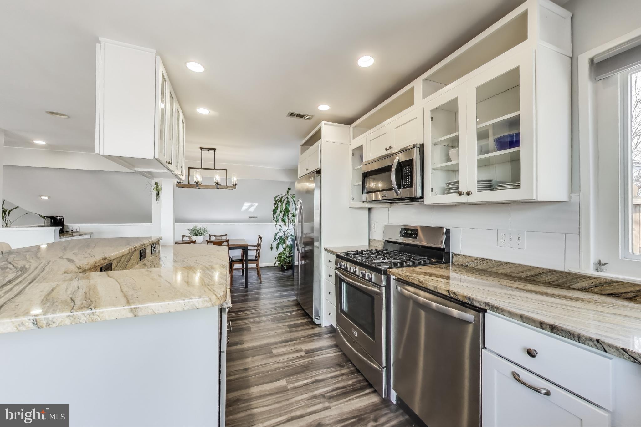4400 Flintstone Road Alexandria, VA 22306 - Photo 5 of 39 Spacious Renovated Kitchen