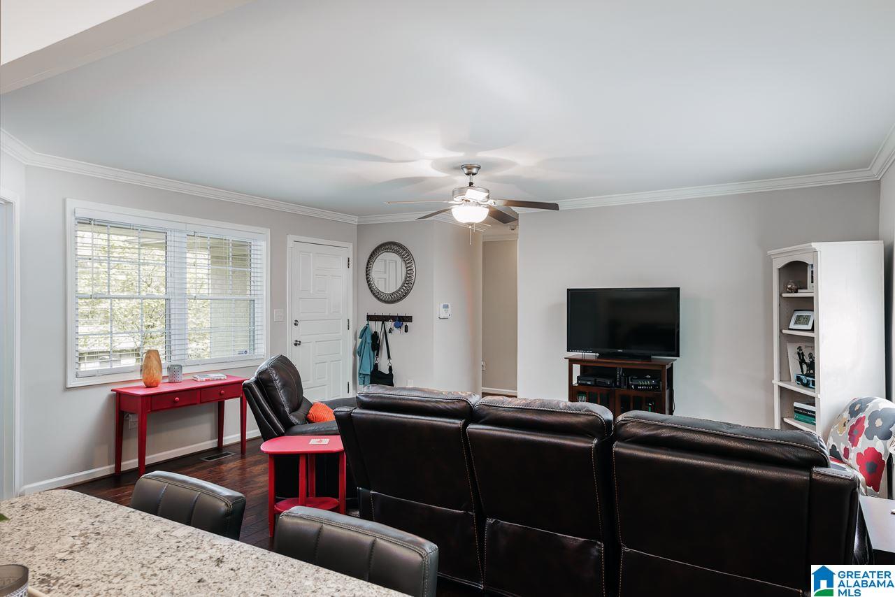 1601 Cresthill Road Birmingham, AL 35213 - Photo 4 of 24