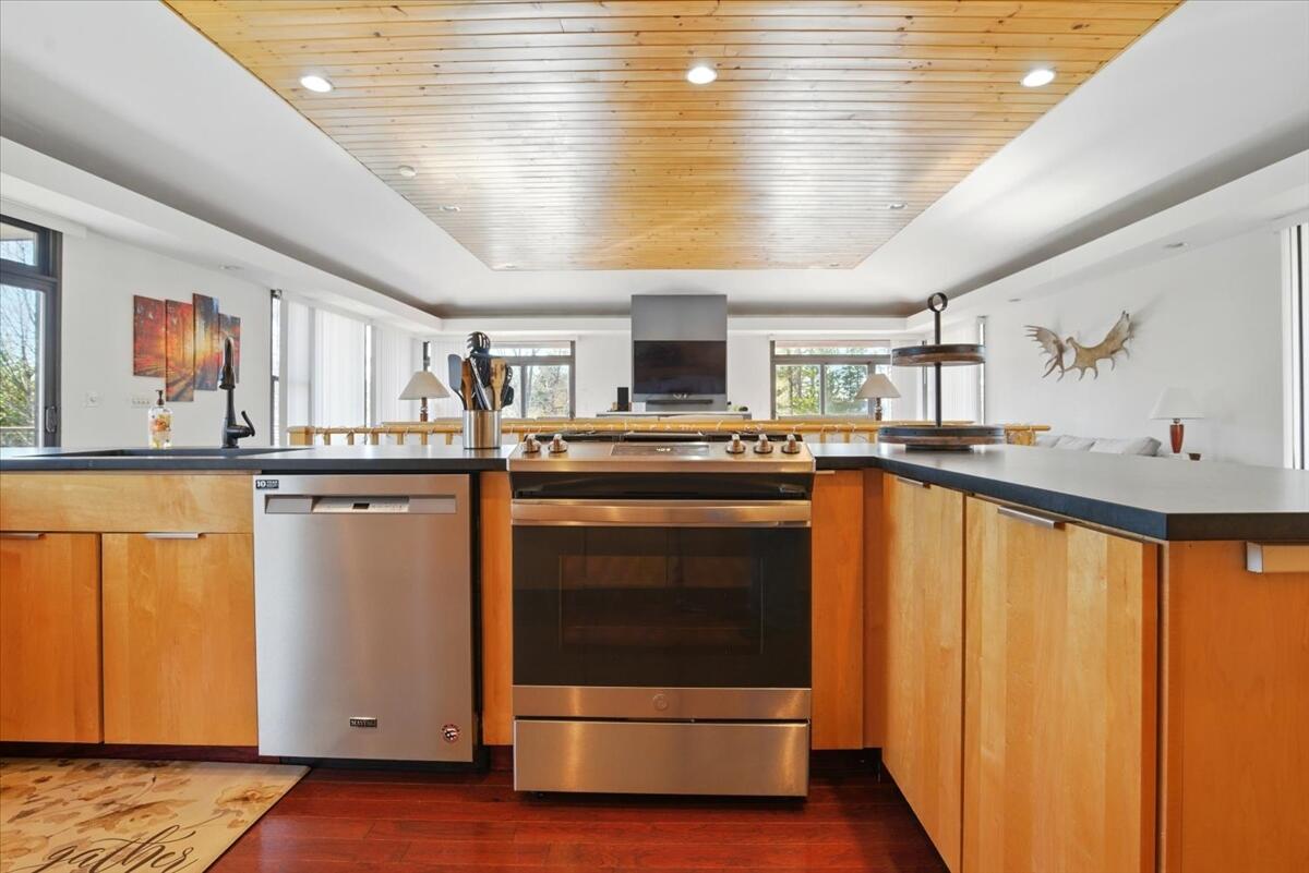 36 Mountain Valley Road Bethel, ME 04217 - Photo 28 of 99 028-2_kitchen_d