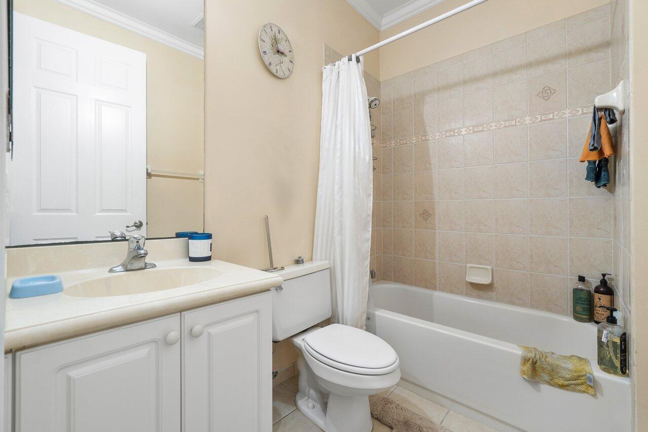 307 Mulberry Grove Road West Palm Beach, FL 33411 - Photo 18 of 24 019-307MulberryGroveRoad-RoyalPalmBeach-