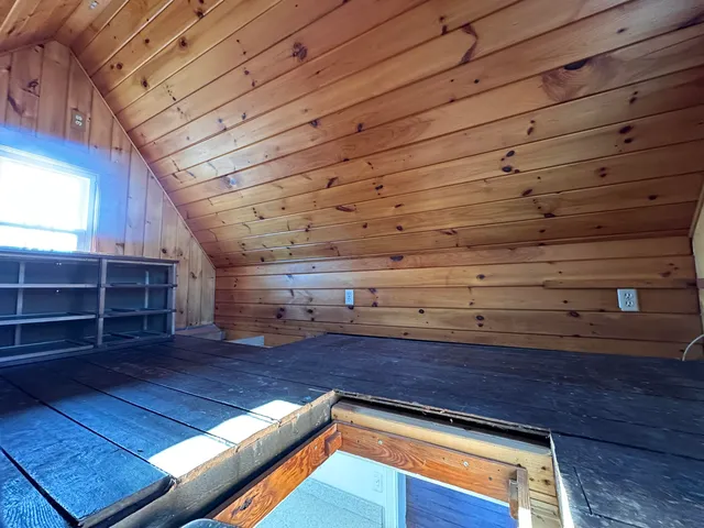 $350,000 | 117 Oak Neck Road, Hyannis, MA 02601