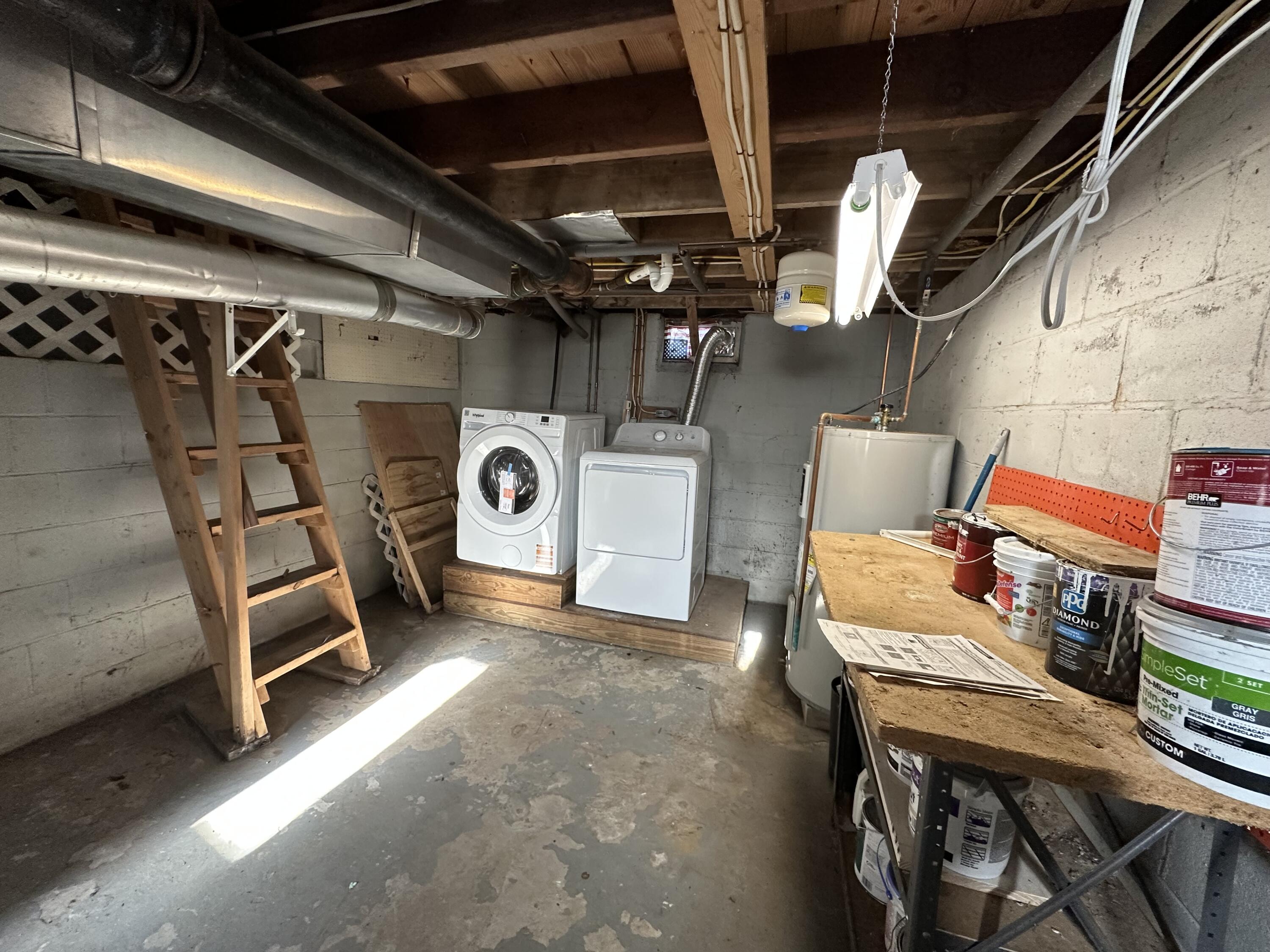117 Oak Neck Road Hyannis, MA 02601 - Photo 25 of 25 a utility room with dryer and washer