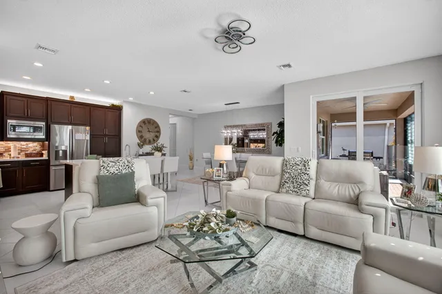 $3,500 | 12744 Southwest Clear Water Way, Unit 7MO INCLUDES UTILITIES), Port St. Lucie, FL 34987