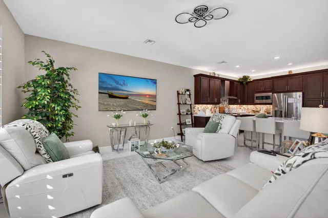 $3,500 | 12744 Southwest Clear Water Way, Unit 7MO INCLUDES UTILITIES), Port St. Lucie, FL 34987