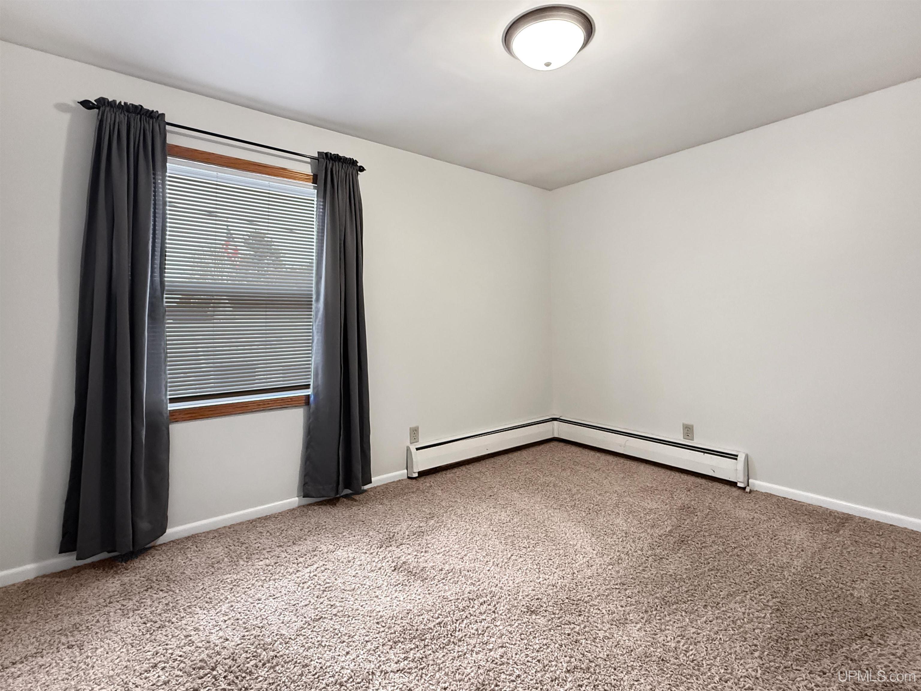 2122 South 3rd Street Escanaba, MI 49829 - Photo 12 of 22