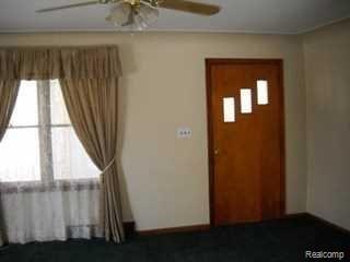 724 Nadeau Road Monroe, MI 48162 - Photo 5 of 11 5.jpg