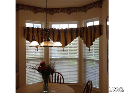 106 Bethpage Terrace Easton, PA 18042 - Photo 5 of 21 a view of entryway and hall