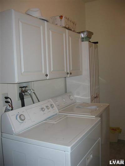 106 Bethpage Terrace Easton, PA 18042 - Photo 8 of 21 a utility room with dryer and washer