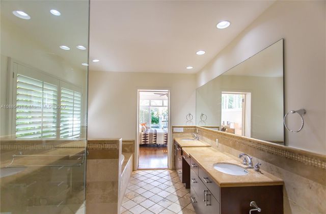 $2,150,000 | 4920 Biltmore Drive, Coral Gables, FL 33146