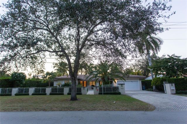 $2,150,000 | 4920 Biltmore Drive, Coral Gables, FL 33146