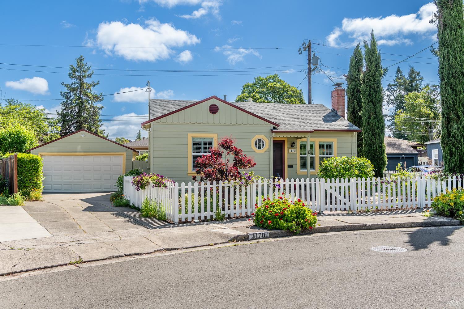1170 Neale Drive Santa Rosa, CA 95404 - Photo 1 of 1 Gallery Image 1