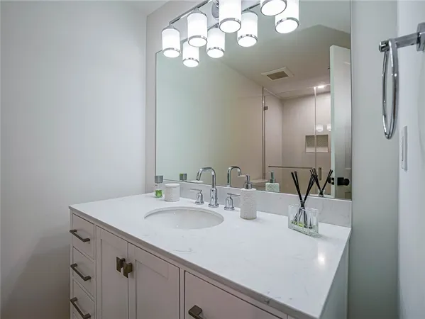 $4,500 | 5151 Jimmy Buffett Mem Highway, Unit 516, Vero Beach, FL 32963