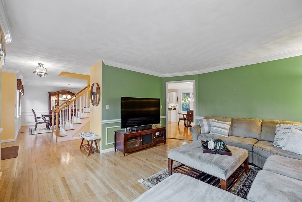6 Riley Road Westford, MA 01886 - Photo 13 of 41 Gallery Image 13