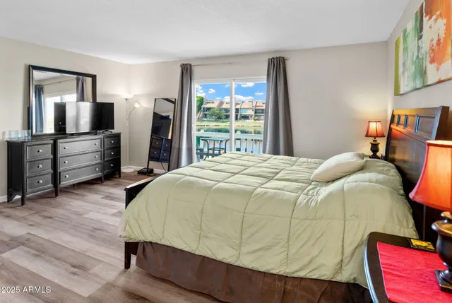 $1,050,000 | 1210 East Harbor View Drive, Tempe, AZ 85283