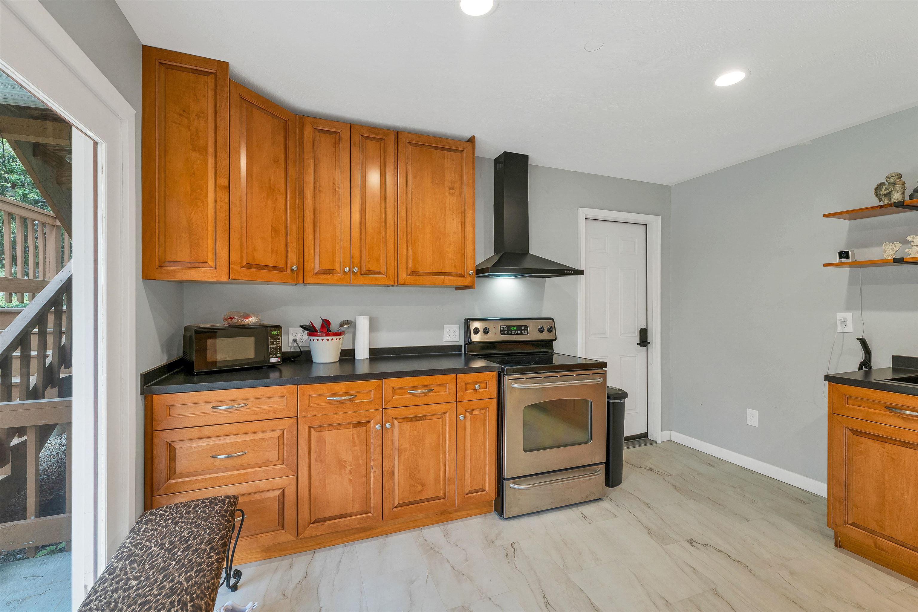 78 Warner Hill Road Derry, NH 03038 - Photo 33 of 56 Gallery Image 33
