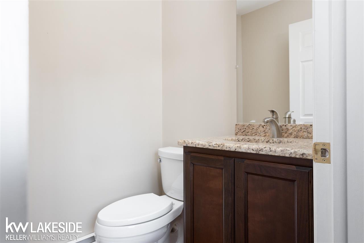 501 Longford Drive Rochester Hills, MI 48309 - Photo 30 of 38