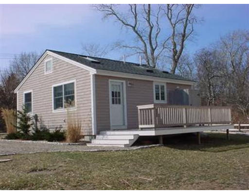 27 Locust Road, Unit 27 Eastham, MA 02642 - Photo 1 of 6