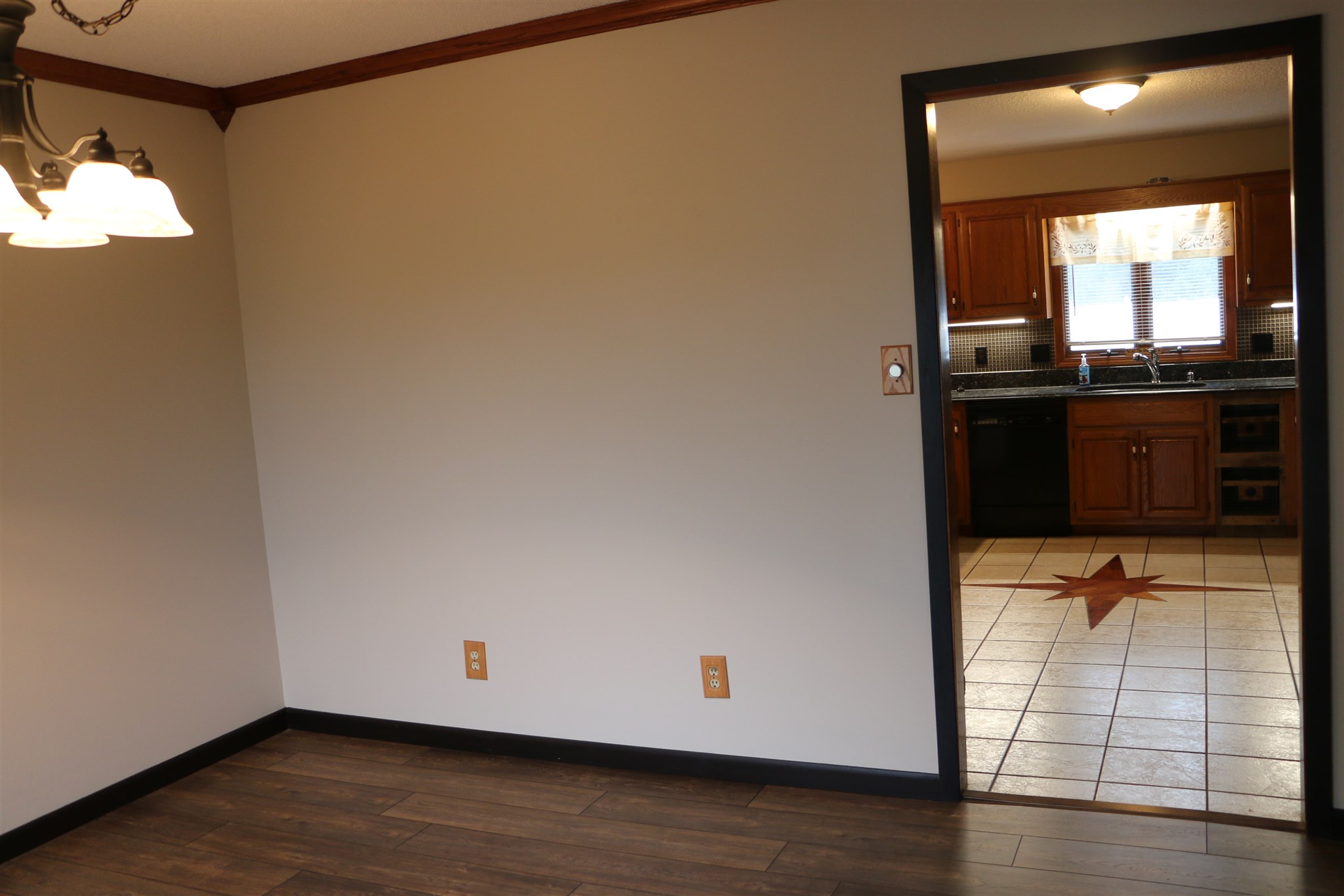 521 South 600 W Road Yorktown, IN 47396 - Photo 11 of 32 Gallery Image 11