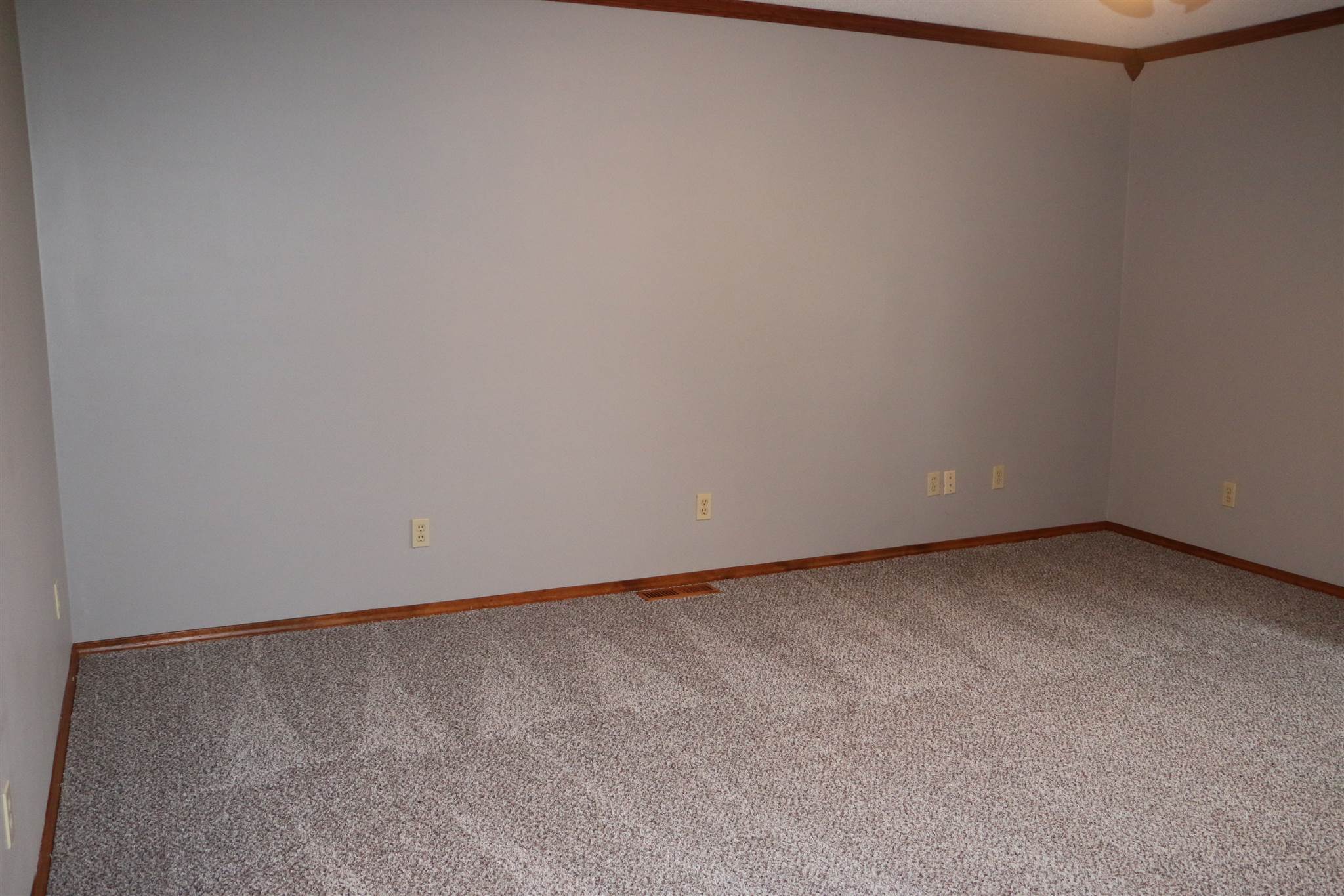 521 South 600 W Road Yorktown, IN 47396 - Photo 20 of 32 Gallery Image 20
