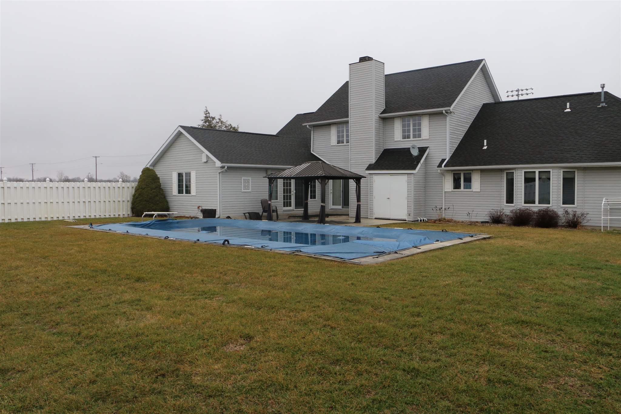 521 South 600 W Road Yorktown, IN 47396 - Photo 6 of 32 Gallery Image 6