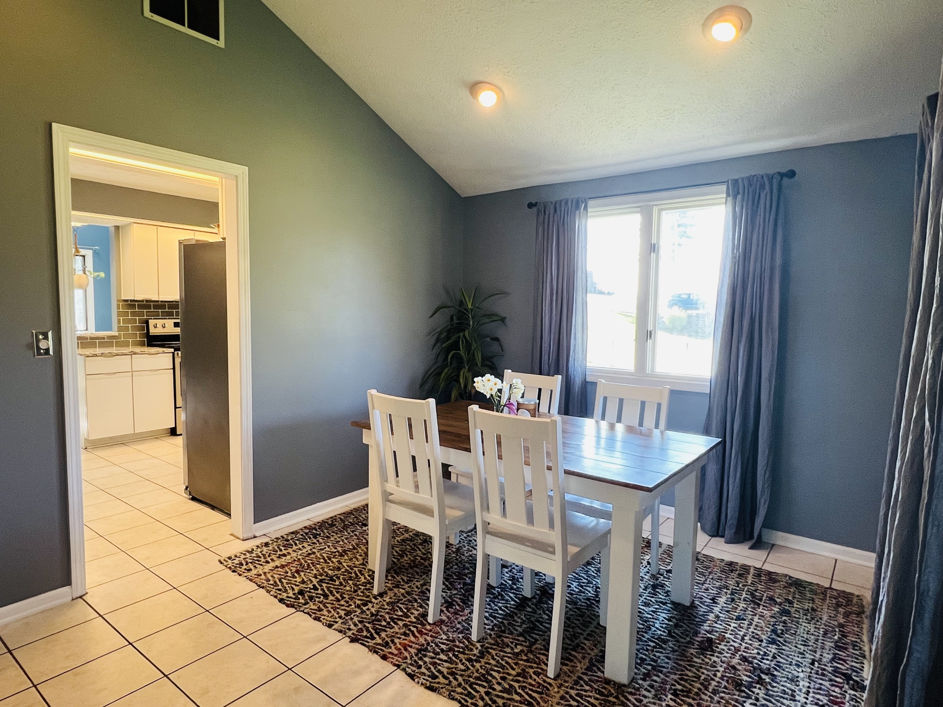 3885 West Carr Hill Road Columbus, IN 47201 - Photo 11 of 24 Gallery Image 11