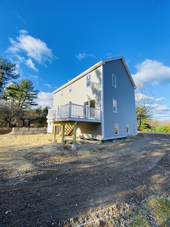 22 High Street Rochester, MA 02770 - Photo 3 of 9