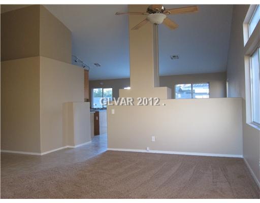 696 Skyline Road Henderson, NV 89002 - Photo 5 of 25 Living Room.