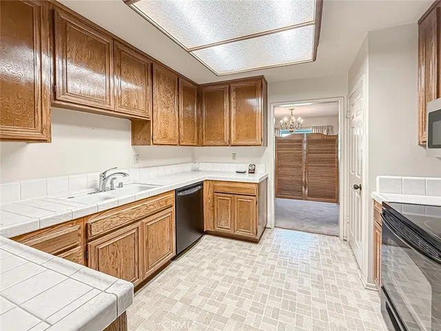 $639,000 | 3425 Rio Hato Court, Camarillo, CA 93010