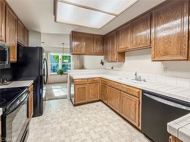 $639,000 | 3425 Rio Hato Court, Camarillo, CA 93010