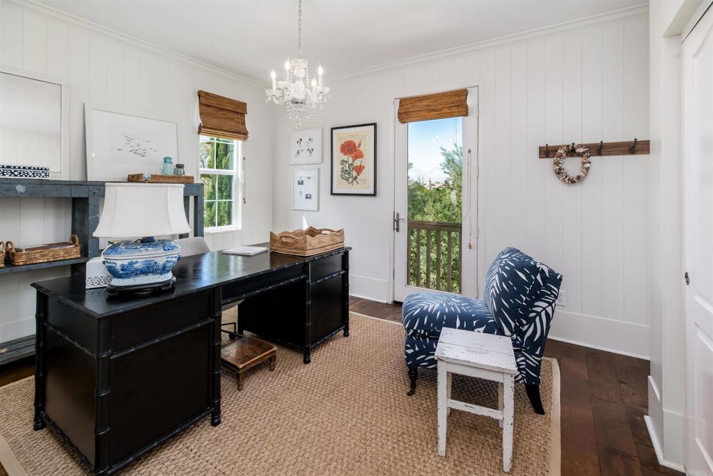 2367 Lapis Road Carlsbad, CA 92009 - Photo 33 of 58 a room with a desk and chair