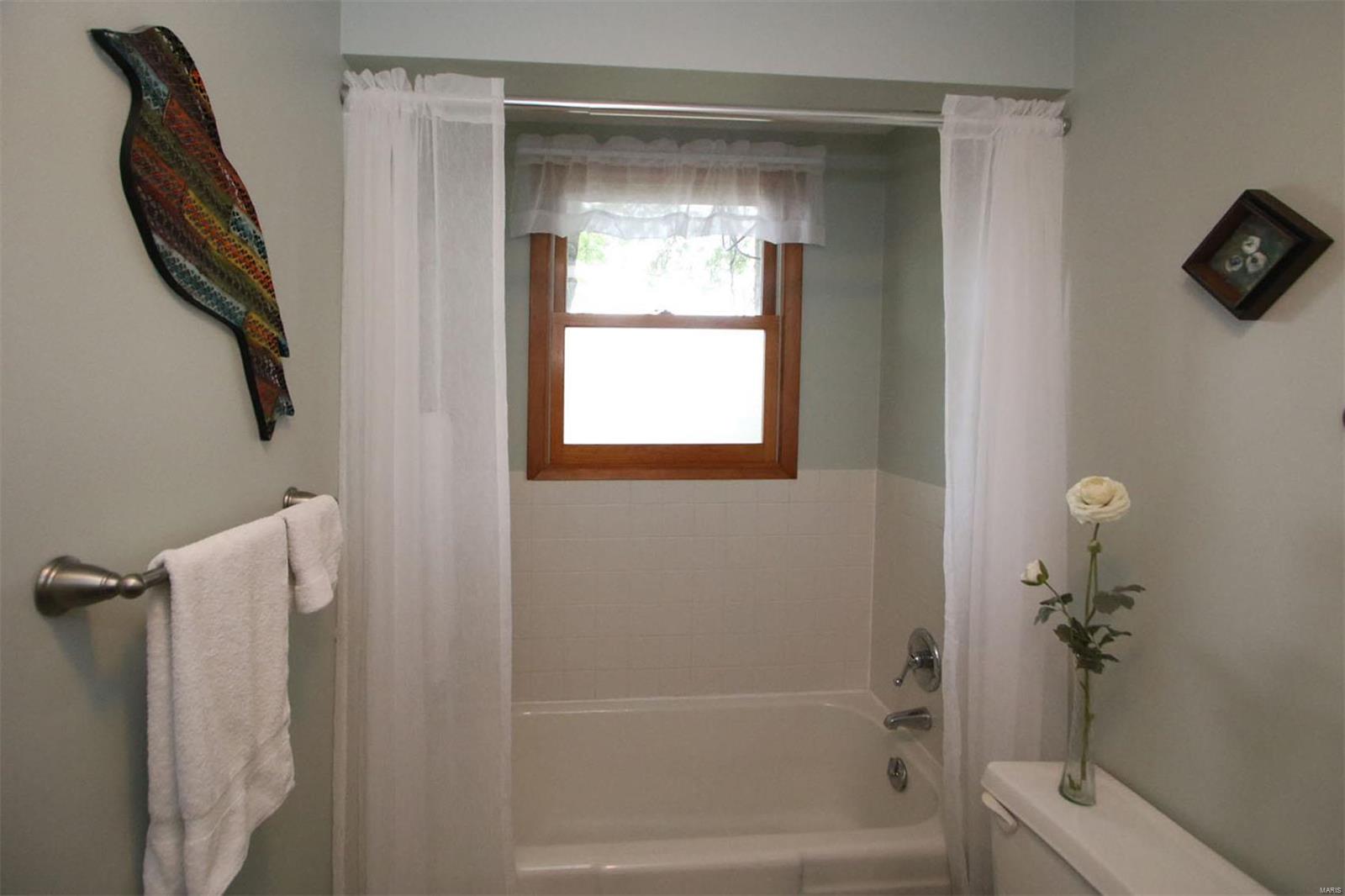 423 North Maple Avenue Roxana, IL 62084 - Photo 18 of 54