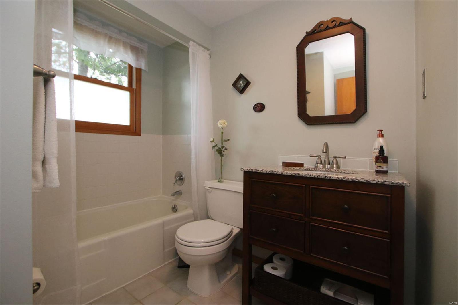 423 North Maple Avenue Roxana, IL 62084 - Photo 19 of 54