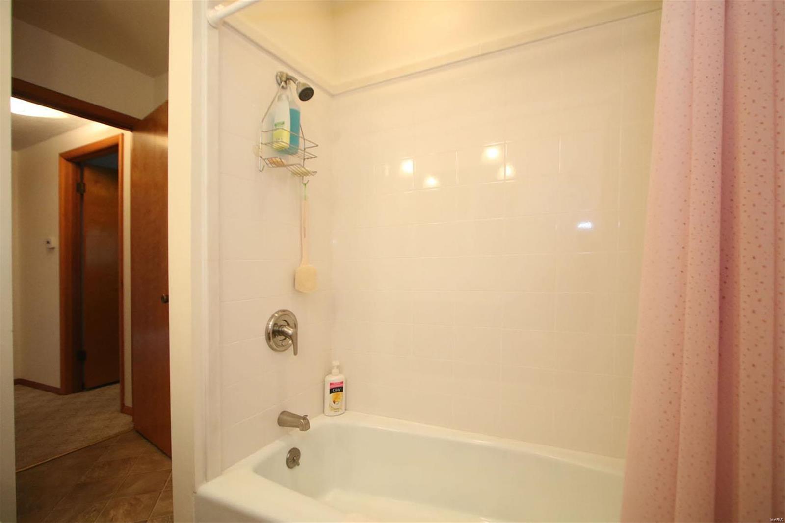 423 North Maple Avenue Roxana, IL 62084 - Photo 30 of 54