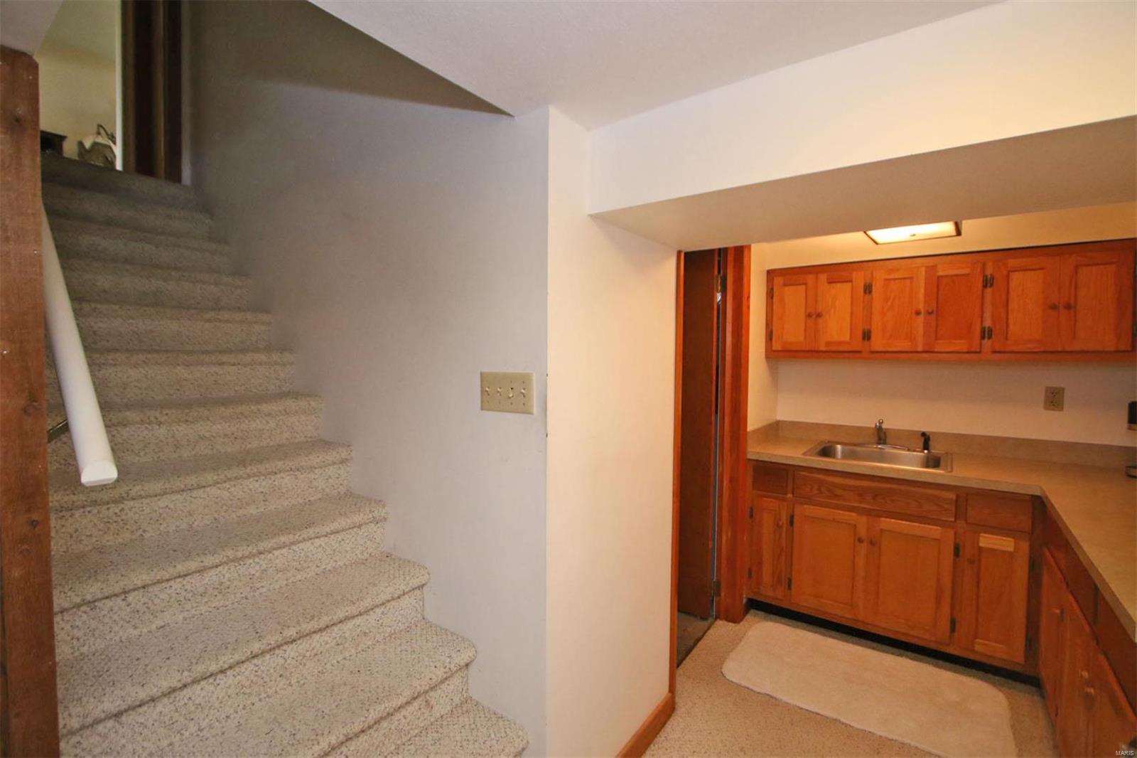 423 North Maple Avenue Roxana, IL 62084 - Photo 32 of 54