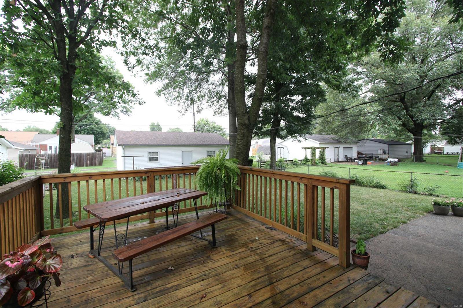 423 North Maple Avenue Roxana, IL 62084 - Photo 43 of 54