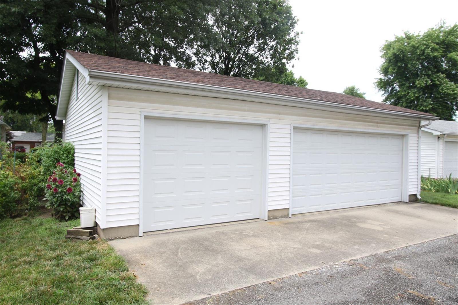 423 North Maple Avenue Roxana, IL 62084 - Photo 46 of 54