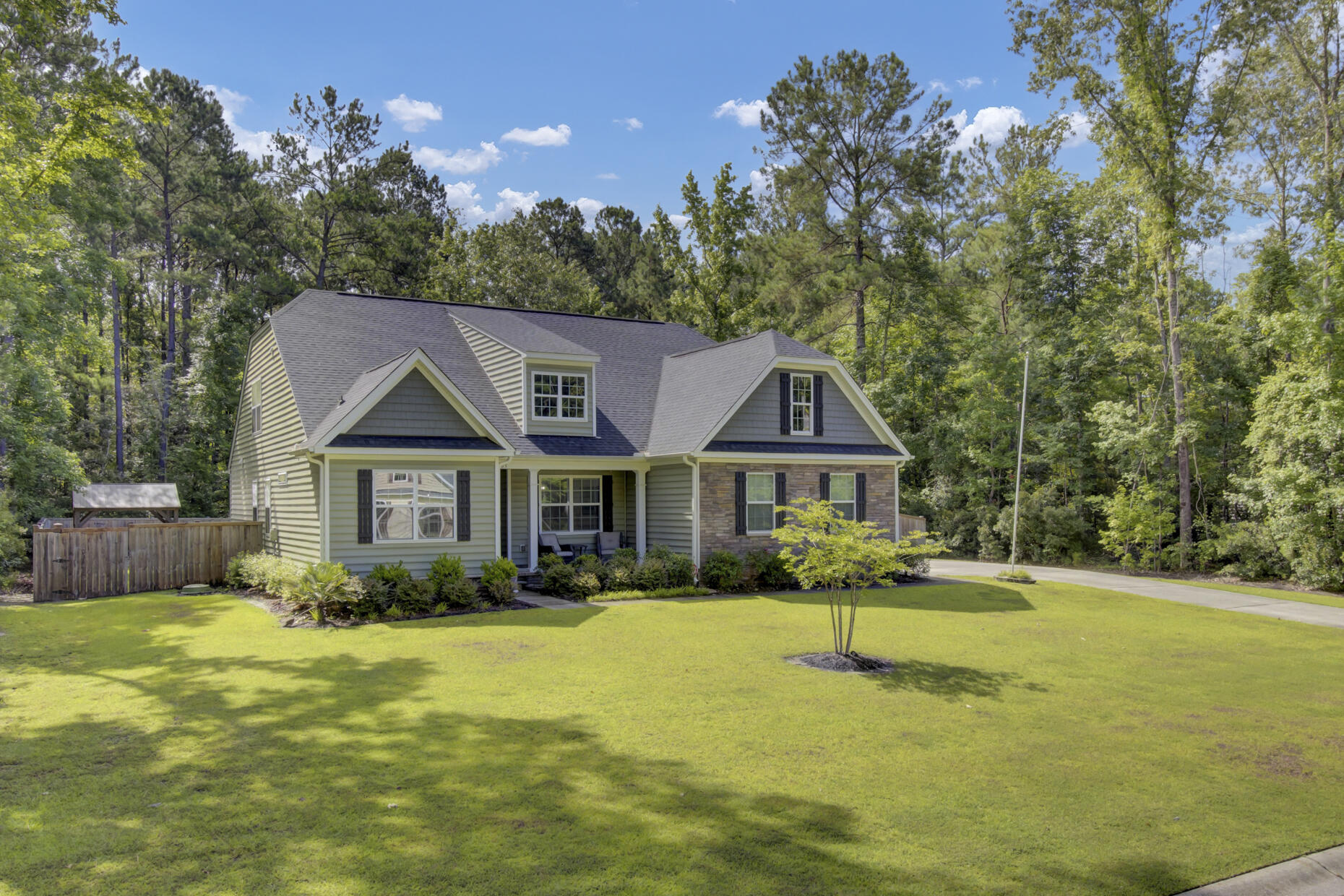 2005 Tacoma Circle Ridgeville, SC 29472 - Photo 3 of 53 3