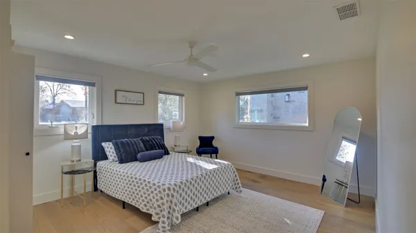 $999,990 | 7510 Daugherty Street, Austin, TX 78757