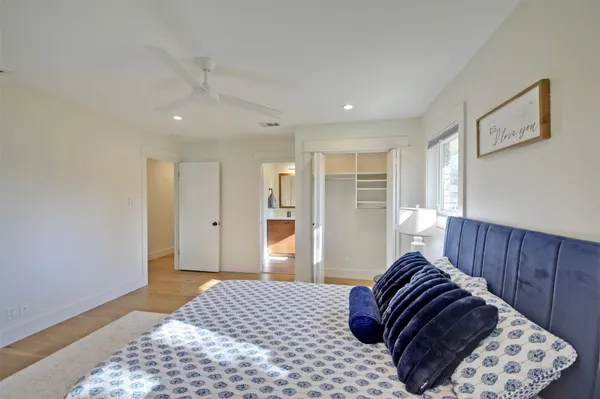 $999,990 | 7510 Daugherty Street, Austin, TX 78757