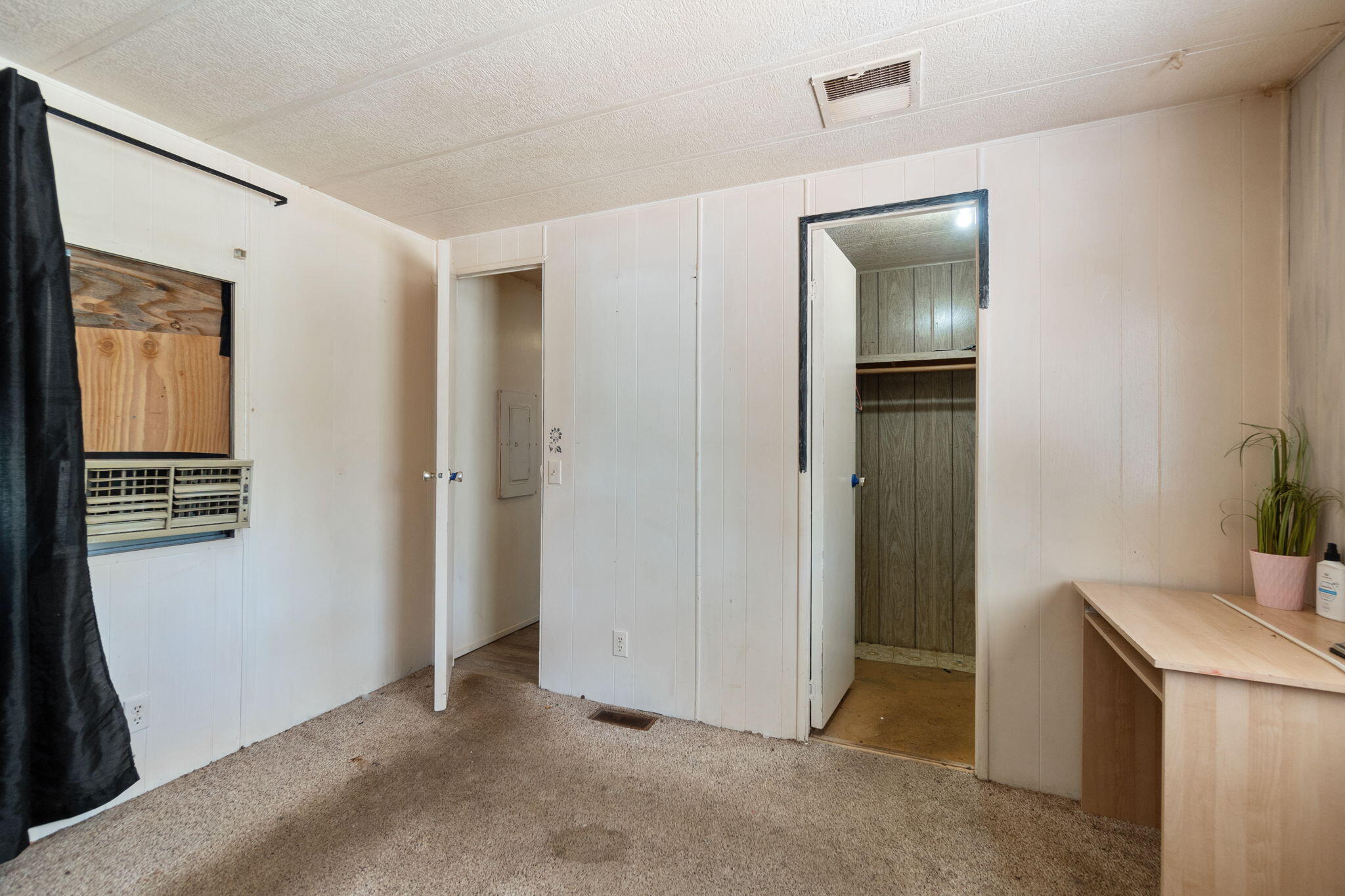 10390 October Lane Redding, CA 96003 - Photo 72 of 94 ADU Bedroom