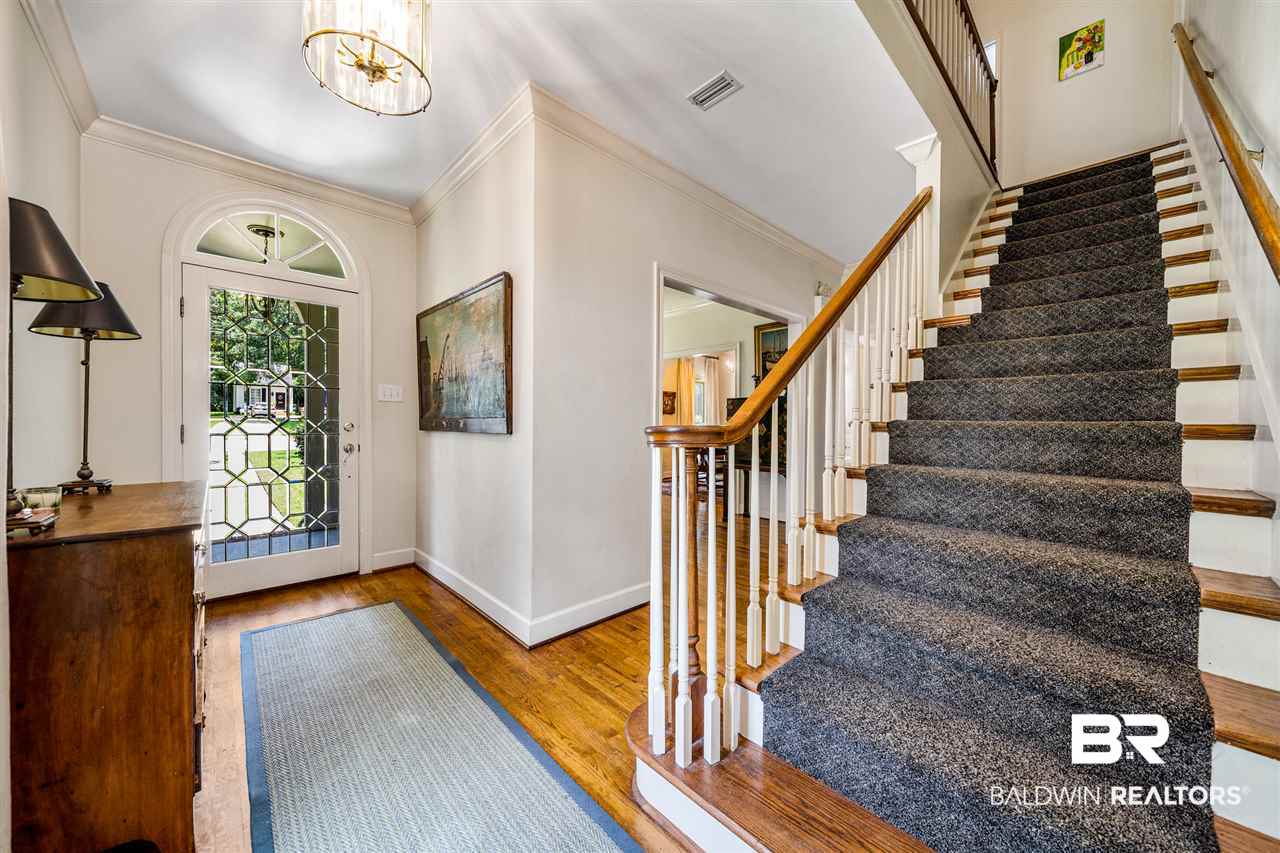 3949 Pembrocke Avenue Mobile, AL 36608 - Photo 3 of 27